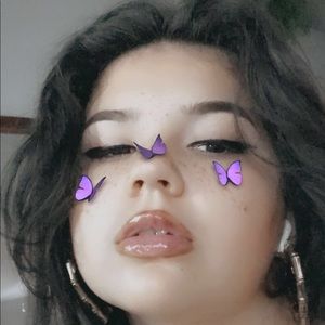 Meet your Posher, April